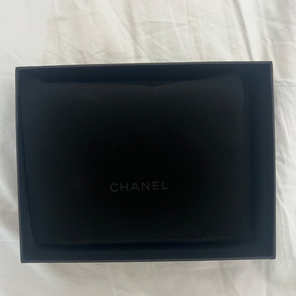 Chanel Beige Classic Small Flap Wallet - Picture 3 of 7